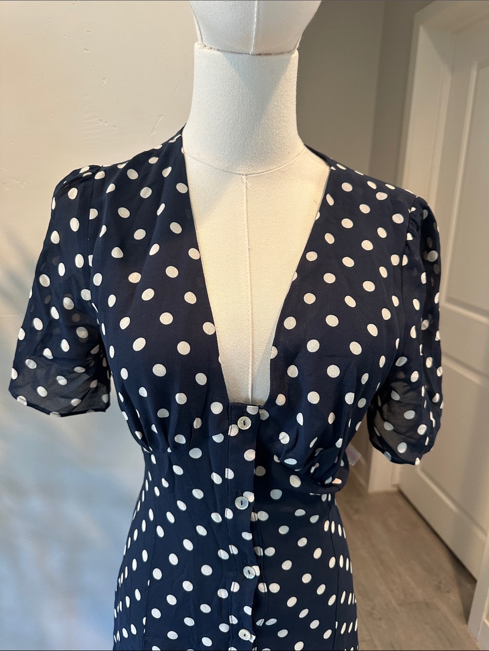 Reformation Lise Navy Blue White Polka Dot Midi Dress New! - Picture 8 of 13